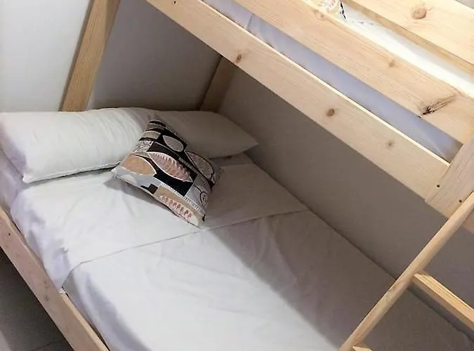 Inmobooking Thaity Apartmán